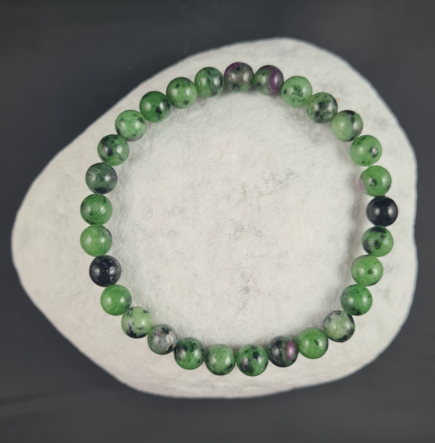 Bracelet Rubis zoisite 6mm