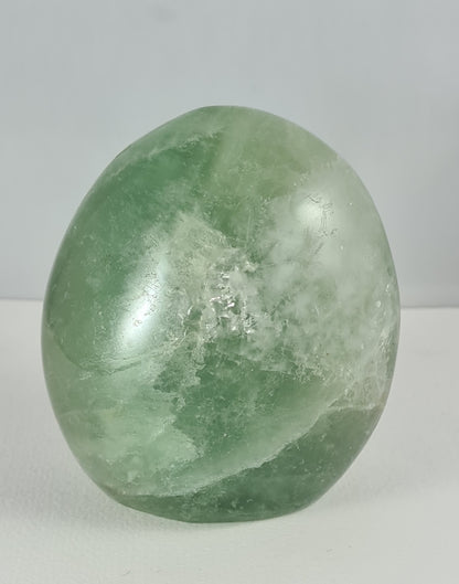 Forme libre Fluorite verte 7,5cm / n°6