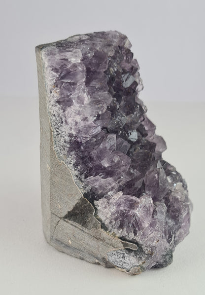 Géode Améthyste 8,5cm / n°68