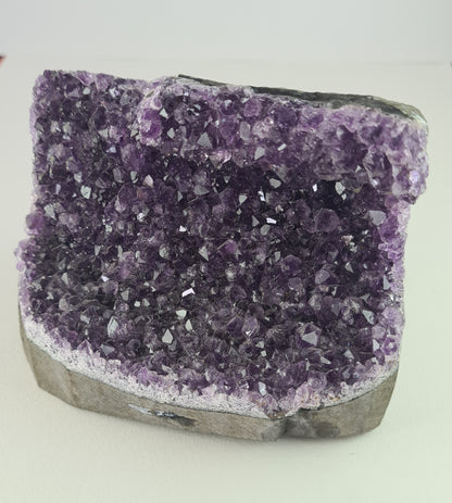 Géode Améthyste 8,5cm / n°67
