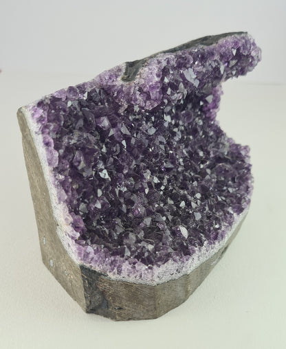 Géode Améthyste 8,5cm / n°67