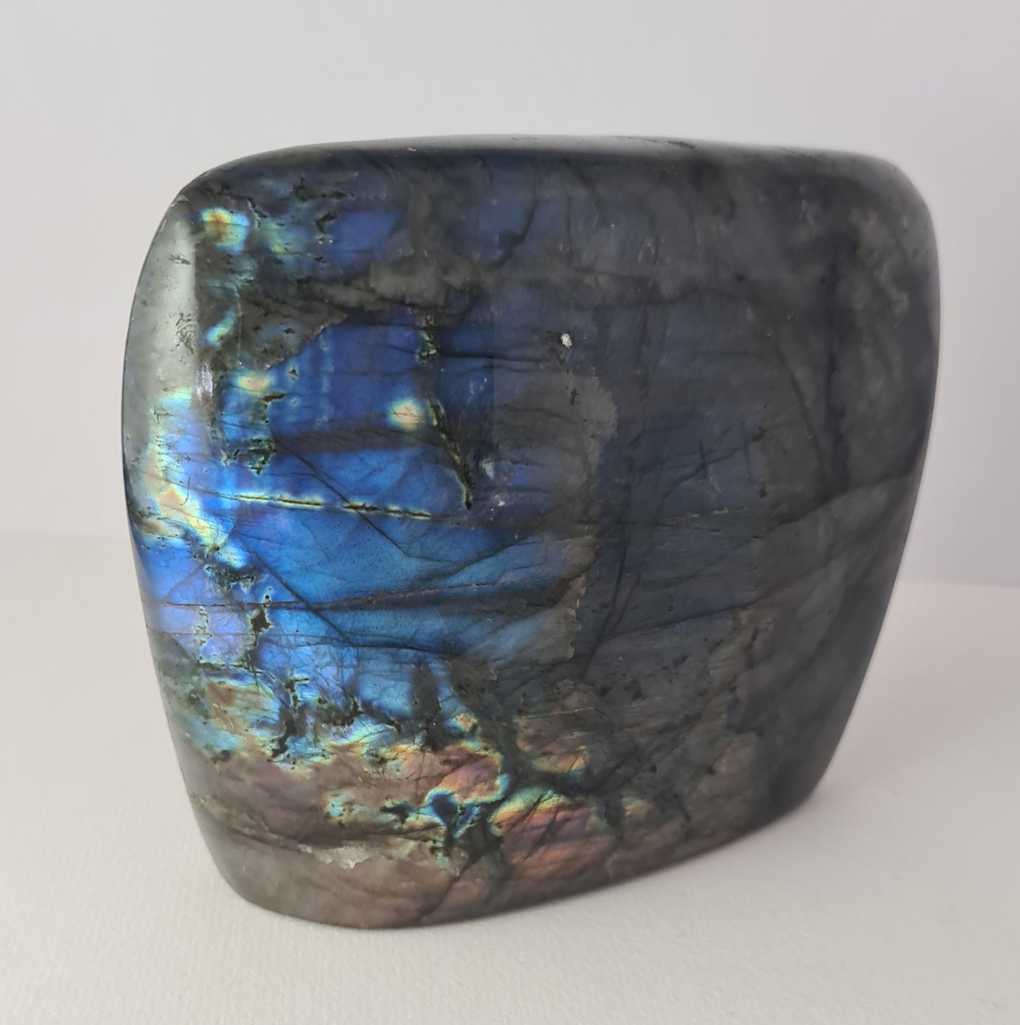 Forme libre Labradorite bleue Polie n°32