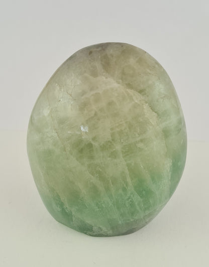 Forme libre Fluorite verte 8cm / n°7