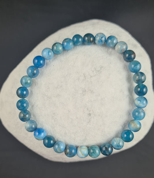 Bracelet apatite bleue 6mm