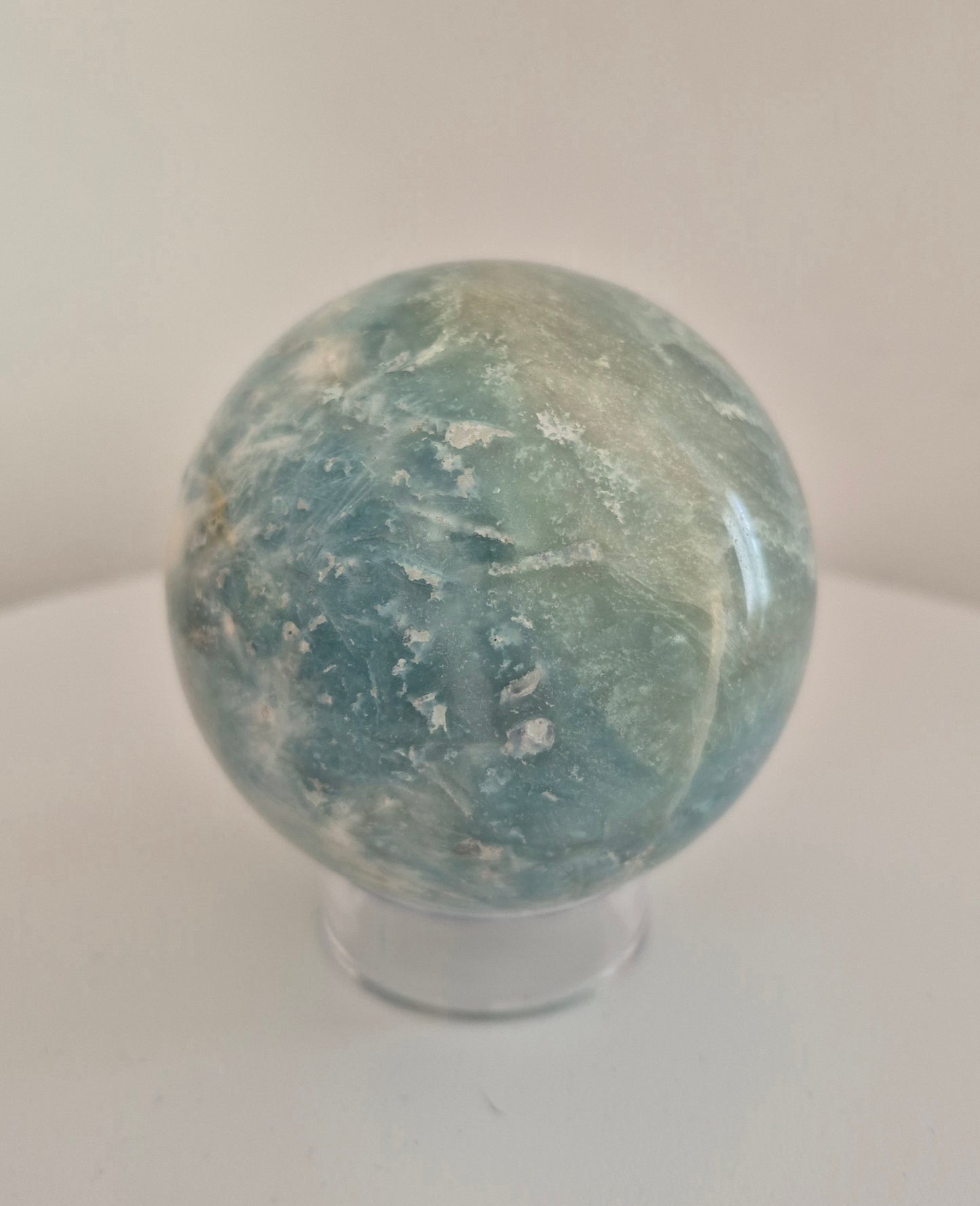 Sphère Calcite Caraïbes 7,5cm / n°89