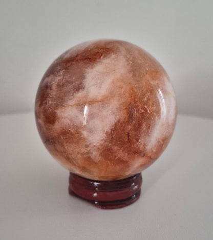 Sphère Quartz Feu 6 cm / n°72