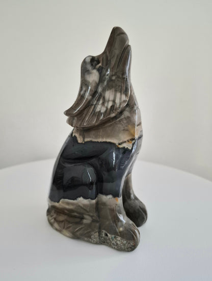 Loup en Agate volcanique n°147