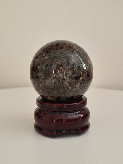 Sphère en Yooperlite n°168