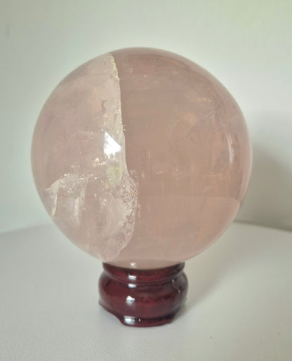 Sphère Quartz rose 9cm / n°108