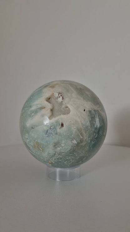 Sphère Calcite Caraïbes 7,5cm / n°89