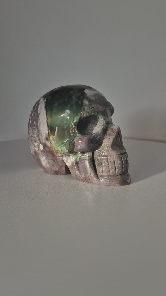 Crâne en agate mousse 7cm / n°11