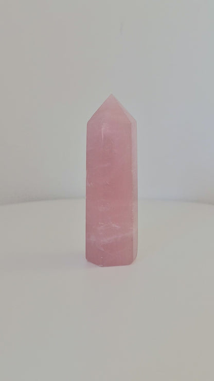 Pointe Tour Quartz rose 8cm / n°29