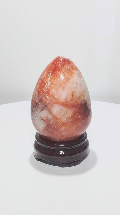 Œuf en Quartz Feu 8cm / n°118
