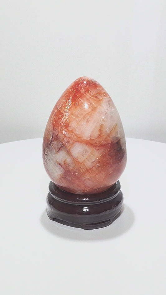 Œuf en Quartz Feu 8cm / n°118